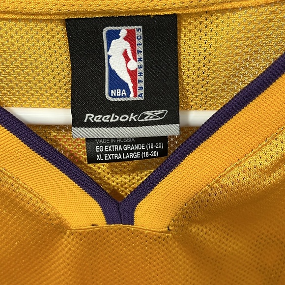Vintage Kobe Jersey - Picture 3 of 10